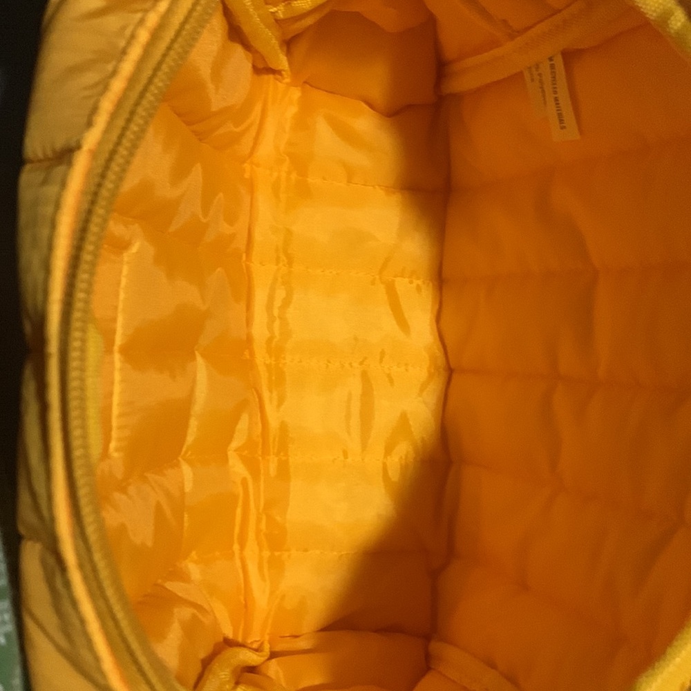 Sol De Janeiro puff cosmetic Bag - Picture 3 of 3